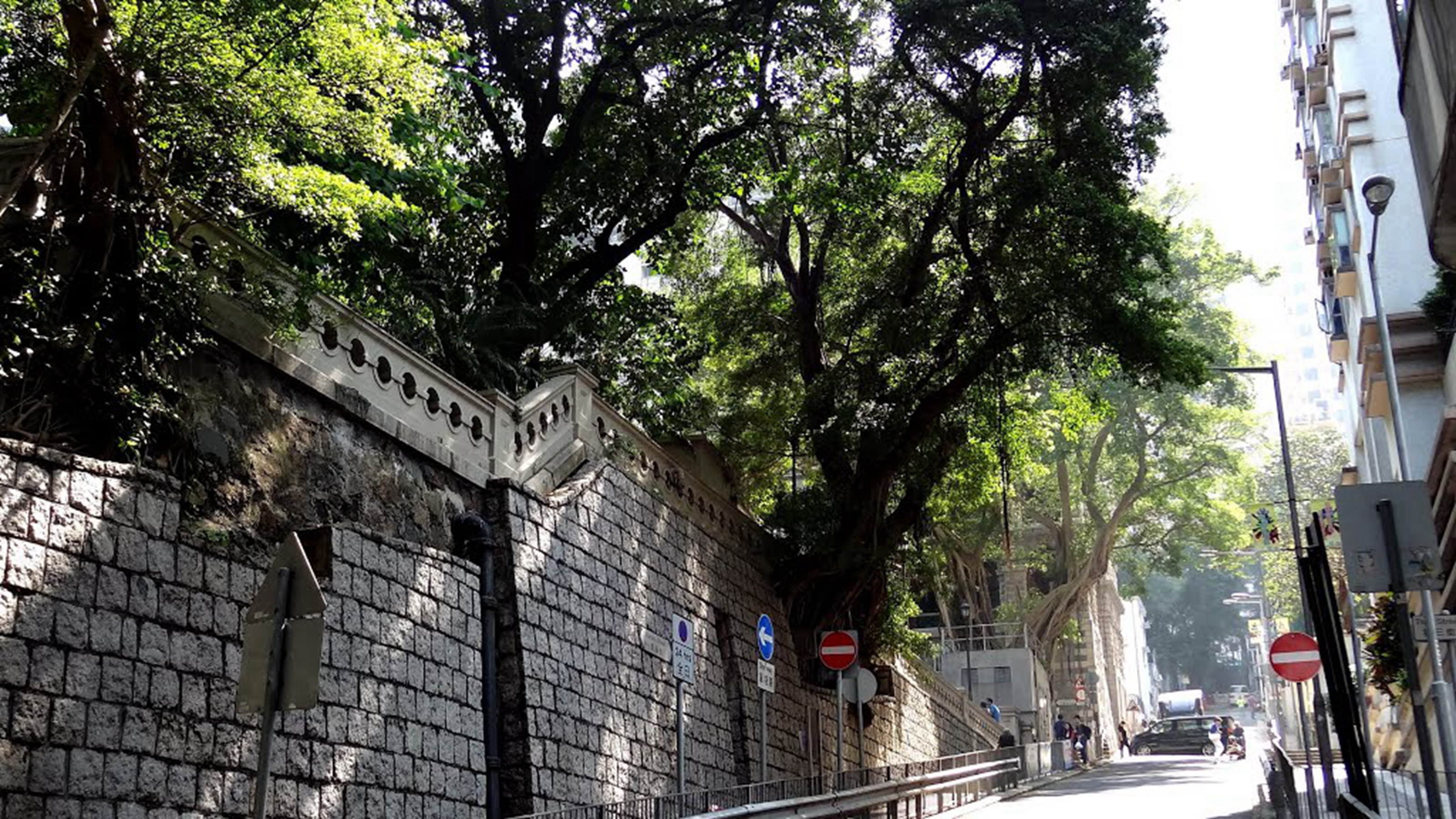 东边街