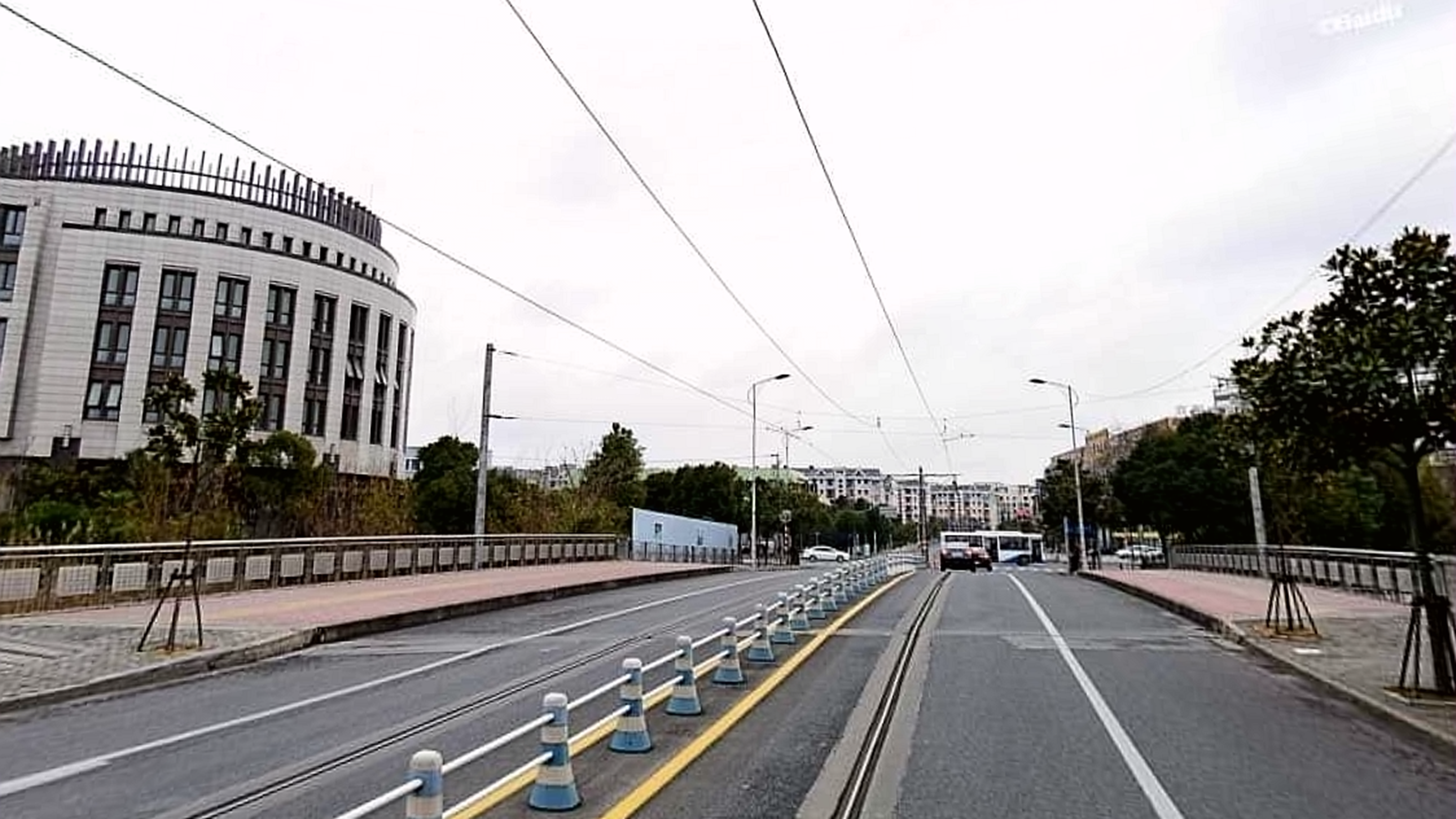 广兰路套河桥