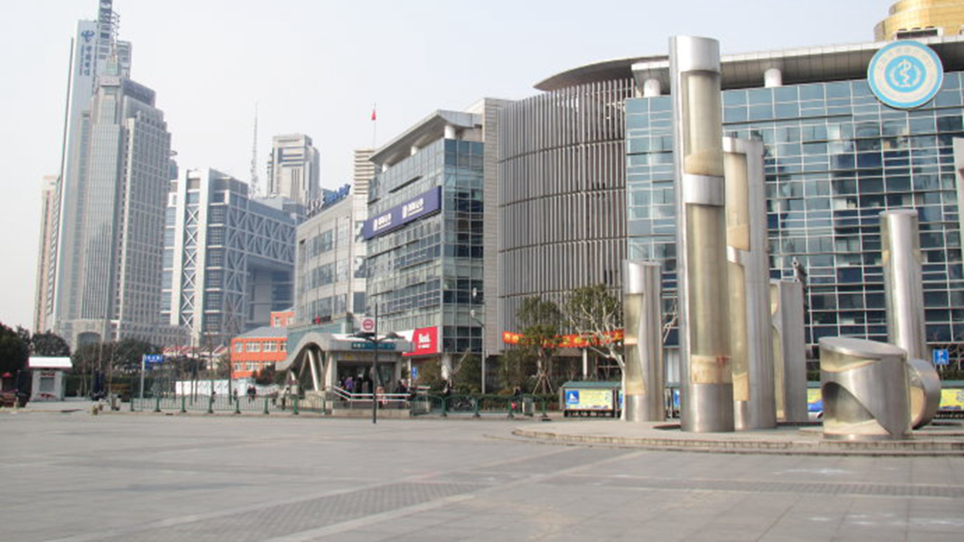 东昌路地铁站