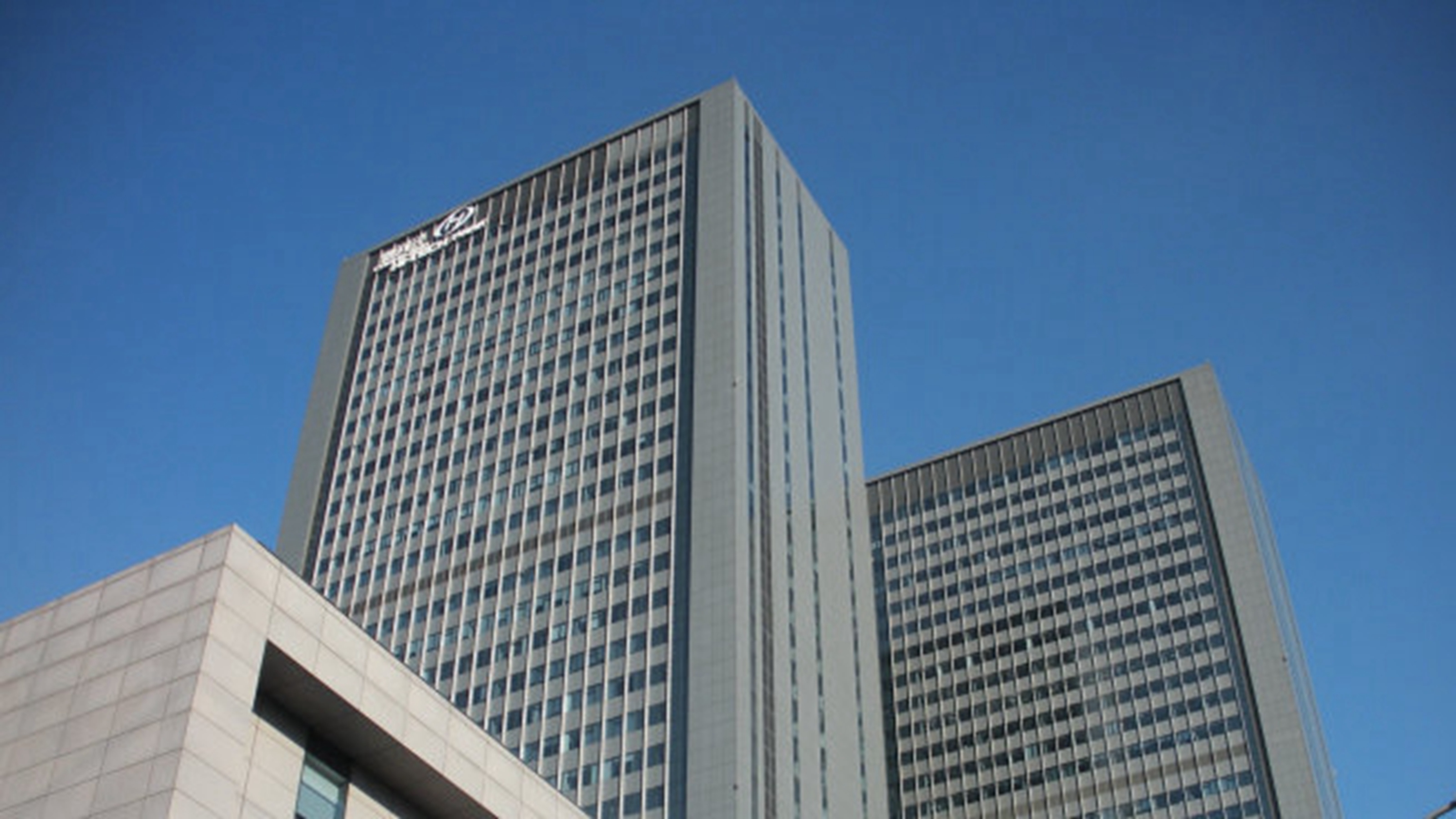 新漕河泾国际商务中心