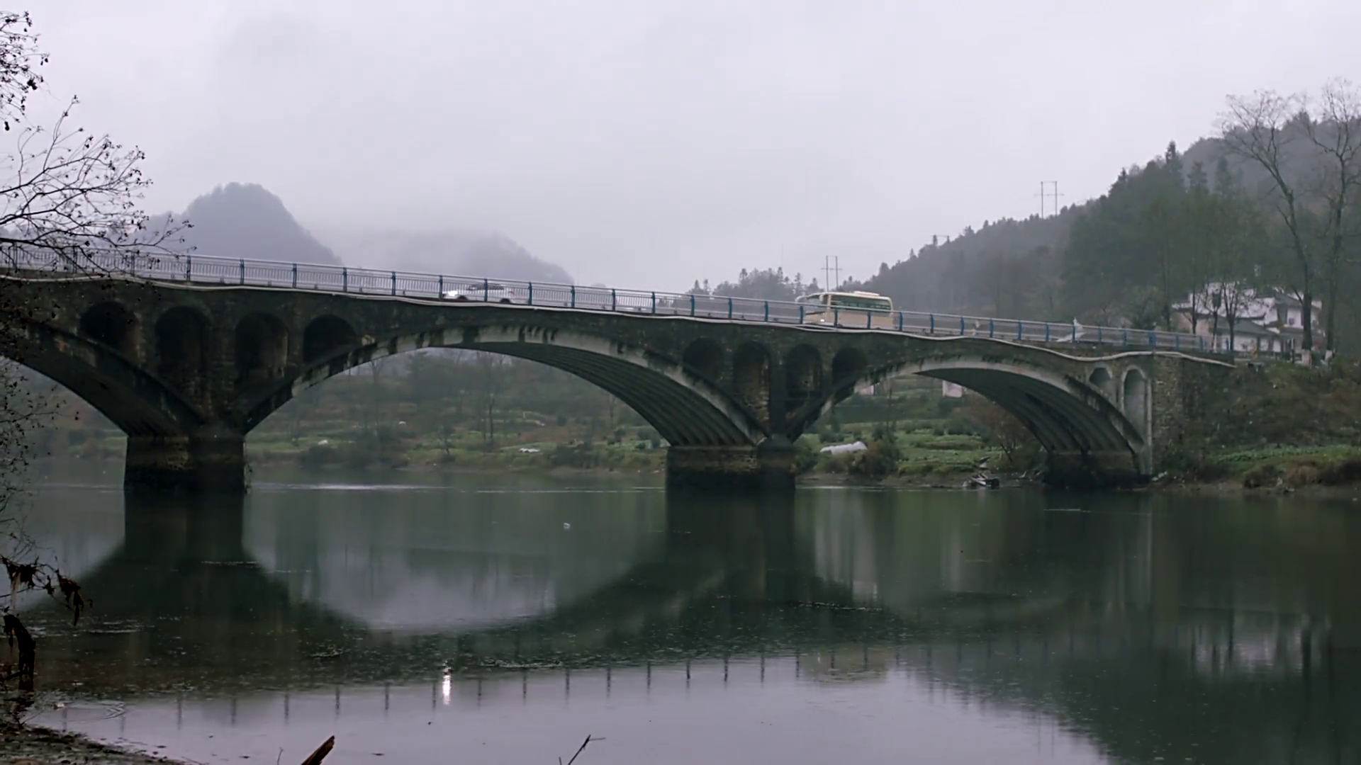 去汪口村的路