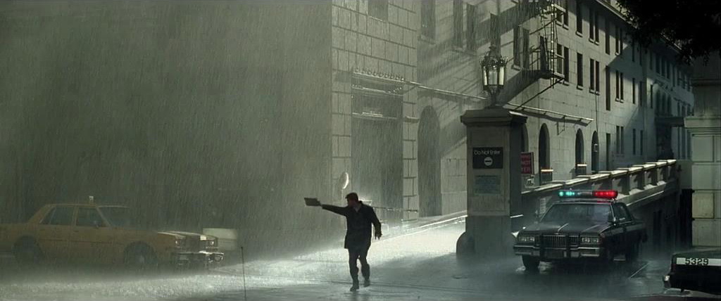 雨中奔跑