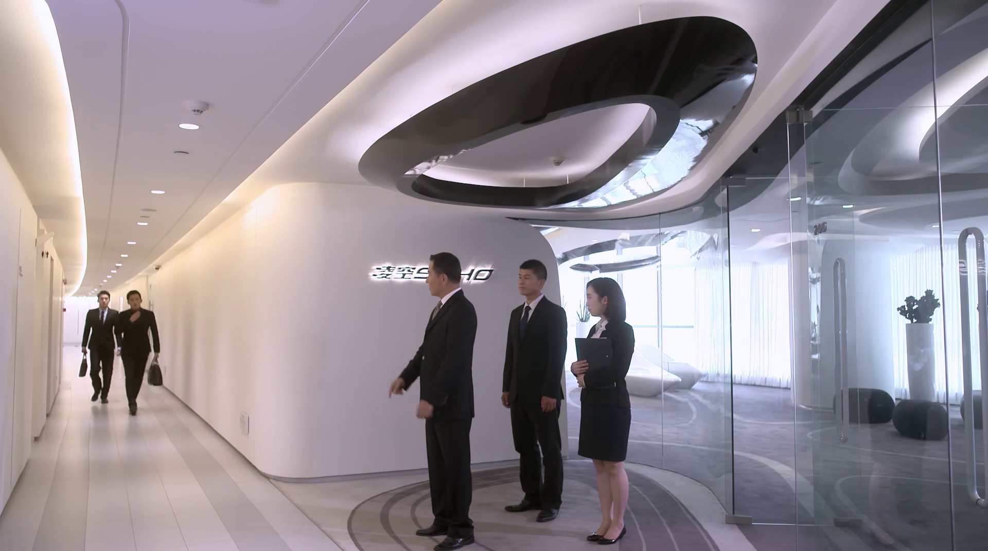 何以琛客户公司