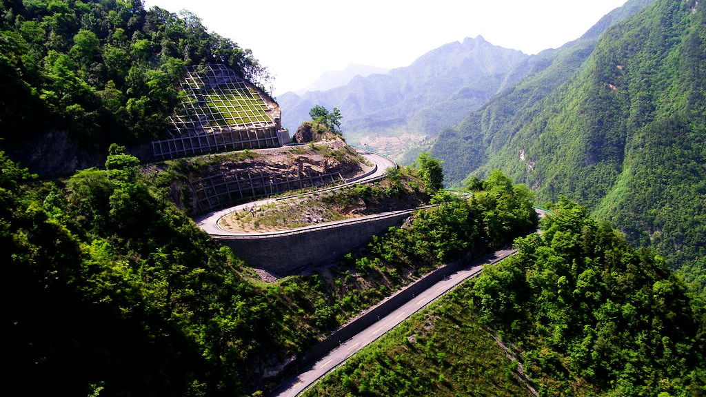 金佛山公路