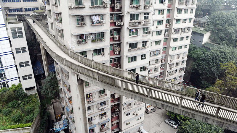 鑫隆花园楼间天桥