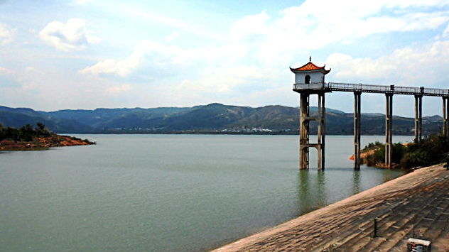 跃进水库