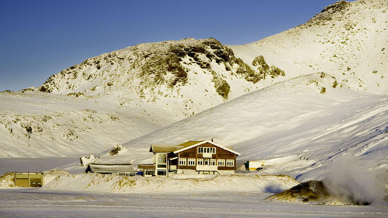 温泉镇滑雪度假村