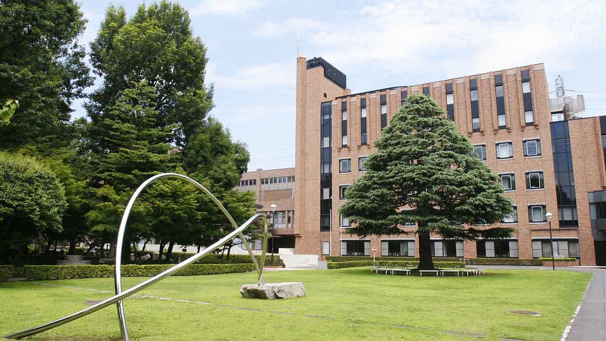 白百合女子大学