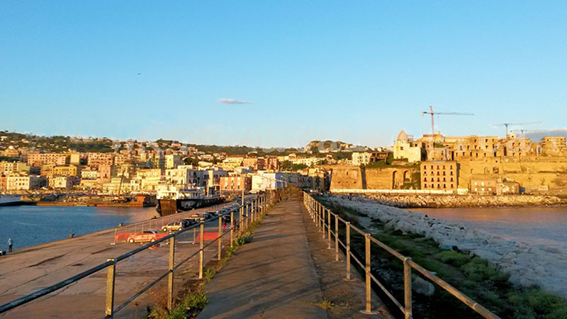 Caligoliano市政停车场