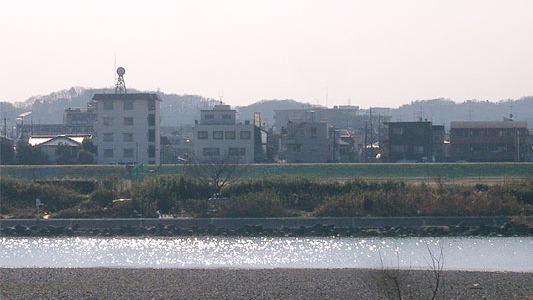 登戸新町河畔住宅