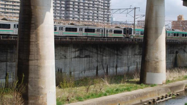 原町新干线高架下
