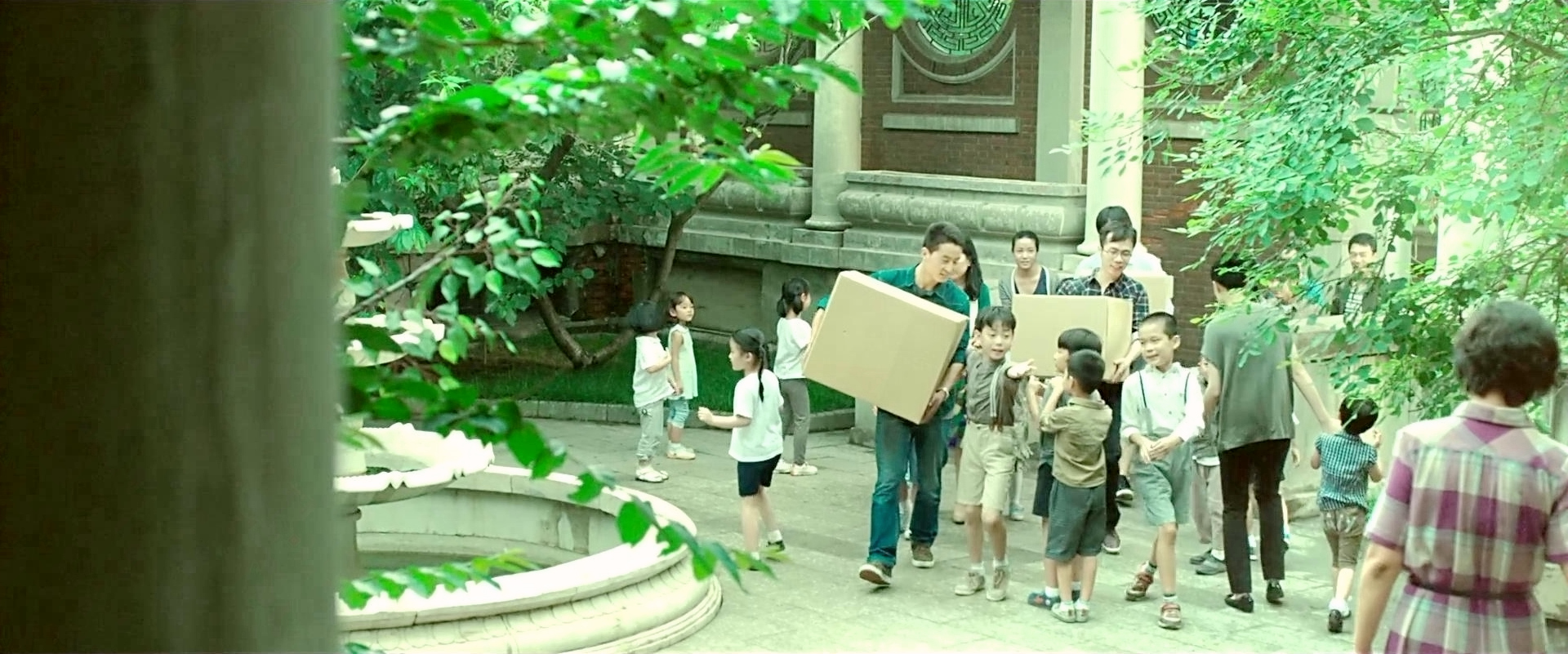方教授办公室/孤儿院内景