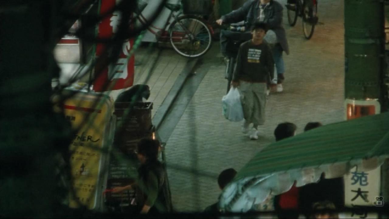 采购经过的小商店街