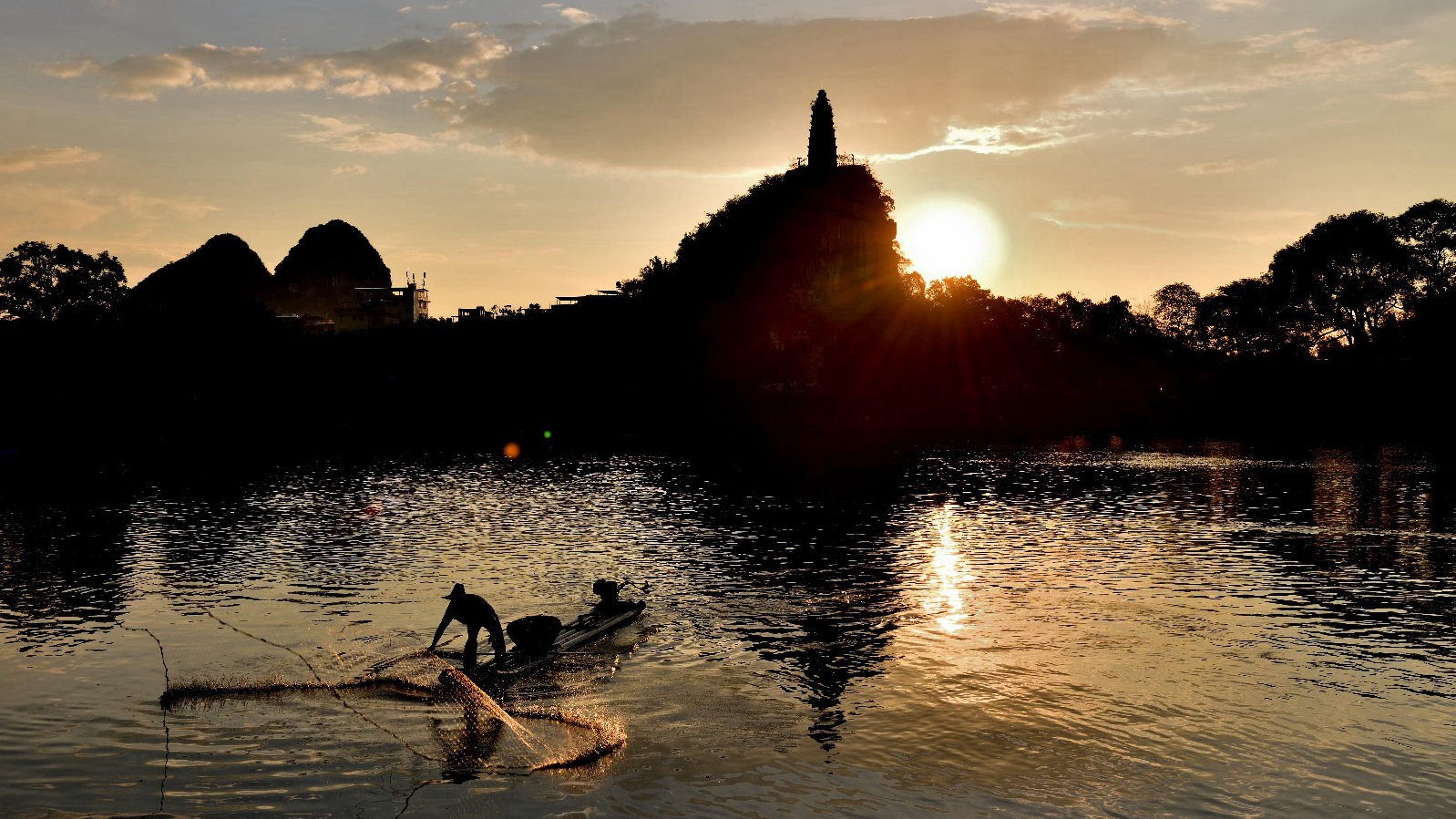 桂林穿山景区