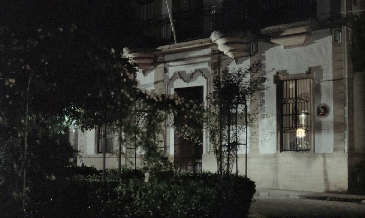 马德奥出门夜游