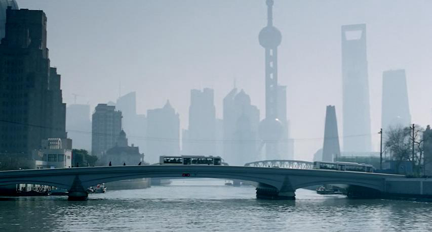 开篇的上海场景