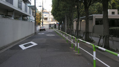 小石川4丁目路口