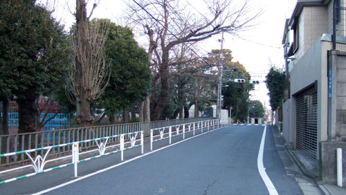 代代木大山公园南侧路