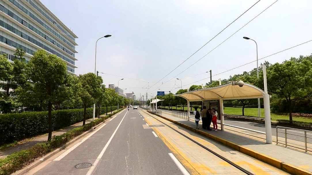 丹桂路张东路电车站