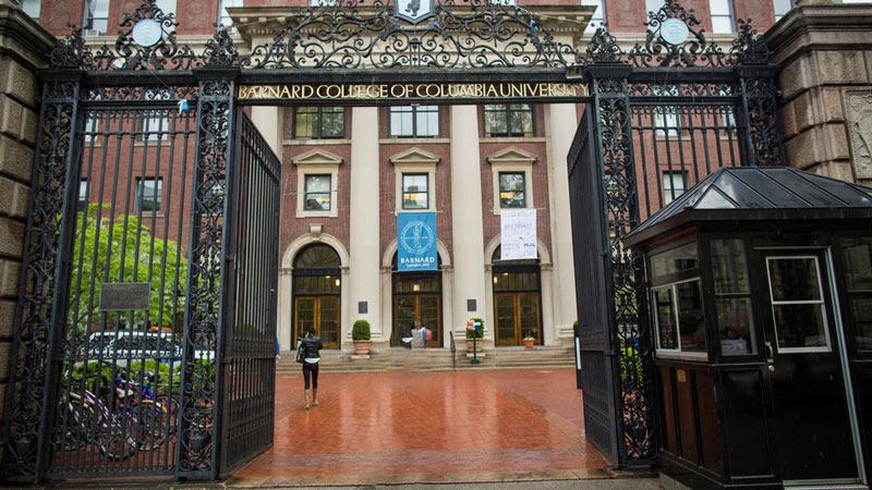 巴纳德学院