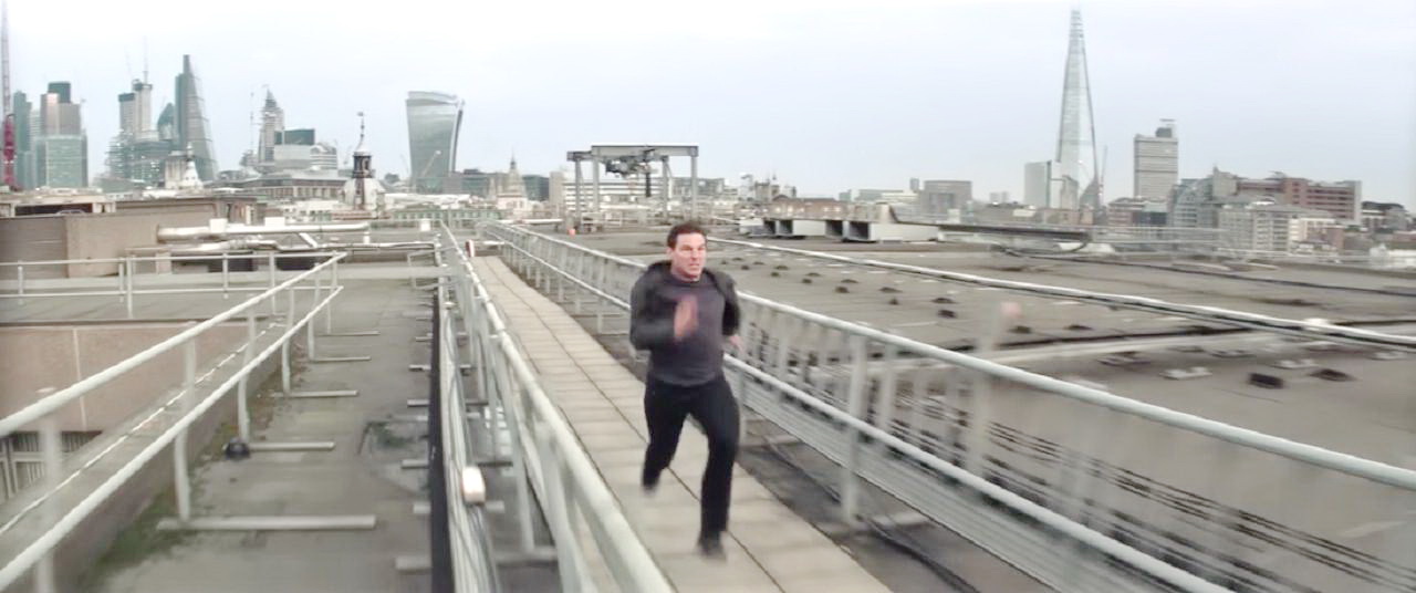 屋顶飞跃
