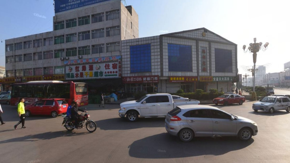 大同路与怀贤西街交叉口