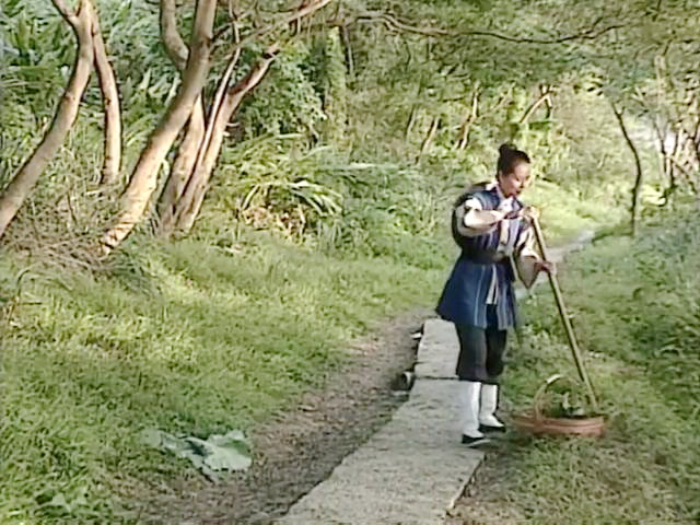 各种山路行走场景