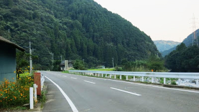 藤田商店前道路