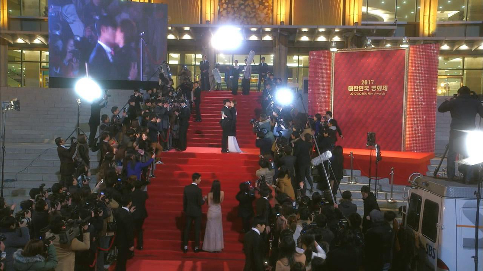 重逢的颁奖典礼