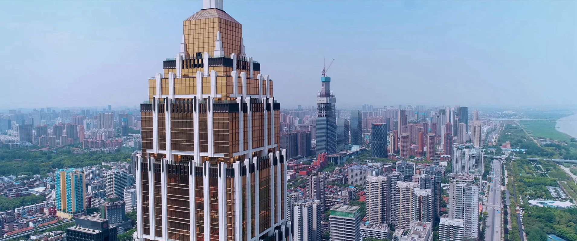 沈辉公司外景