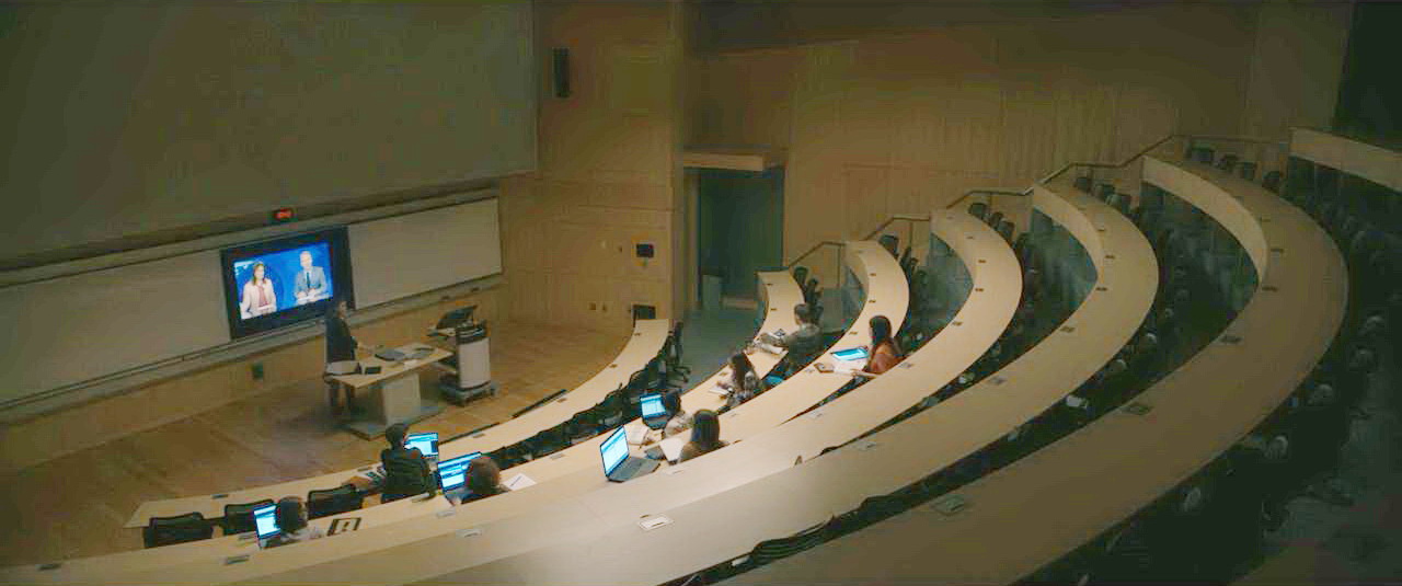 路易斯任教的大学