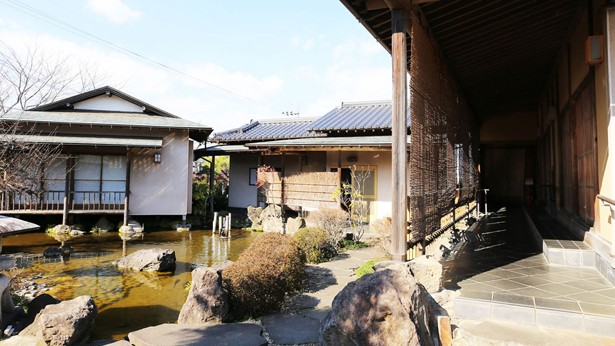 翁 本家