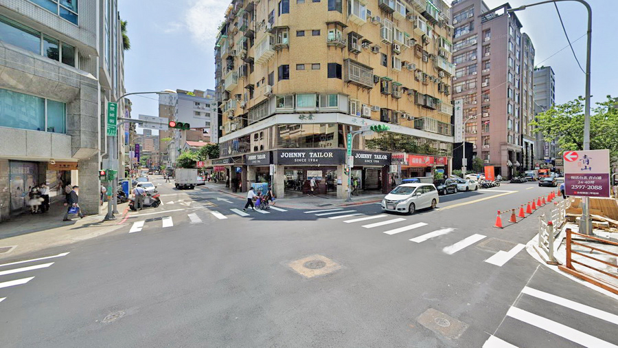 德惠街与双城街交叉口