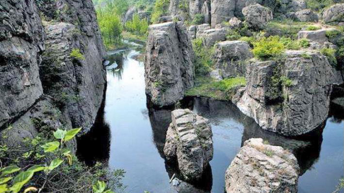 石淙河风景区