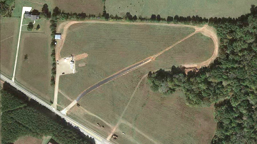 三石塔制片厂旁新建马路