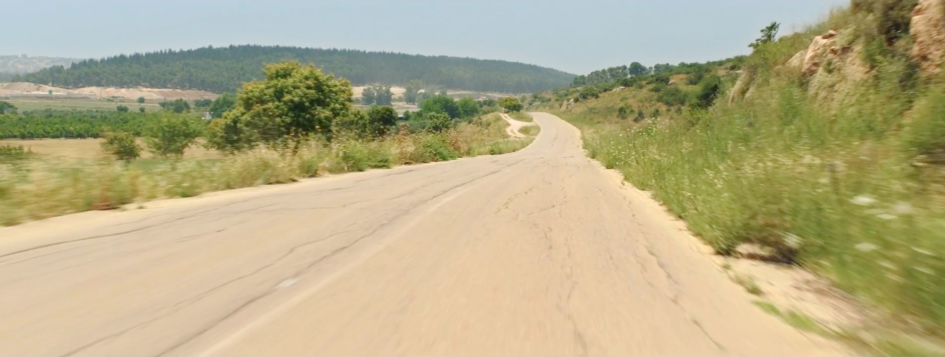 拿撒勒郊区小路