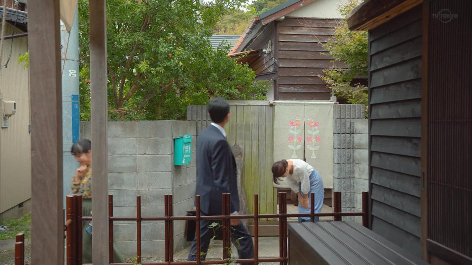 五郎路过咖啡馆