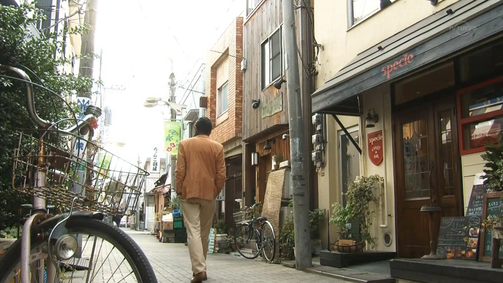 五郎散步