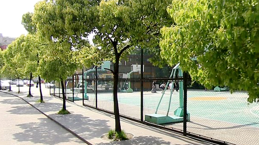 室外小篮球场
