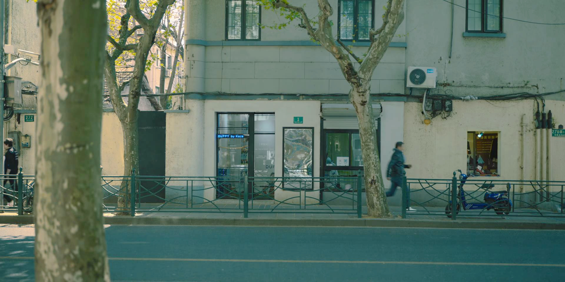 老乌找的场地
