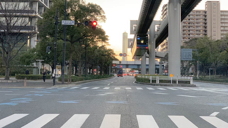 港公园路口