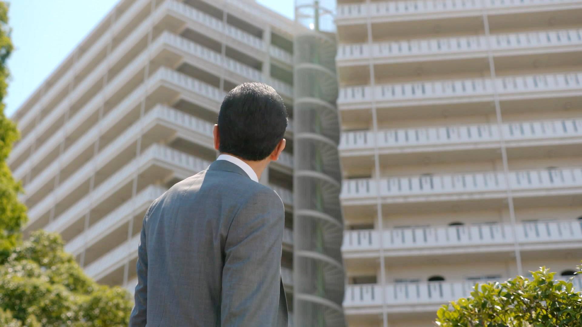五郎路过住宅区