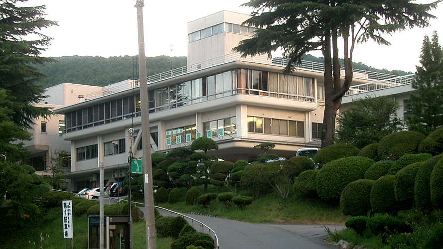 冈谷市立看护专门学校