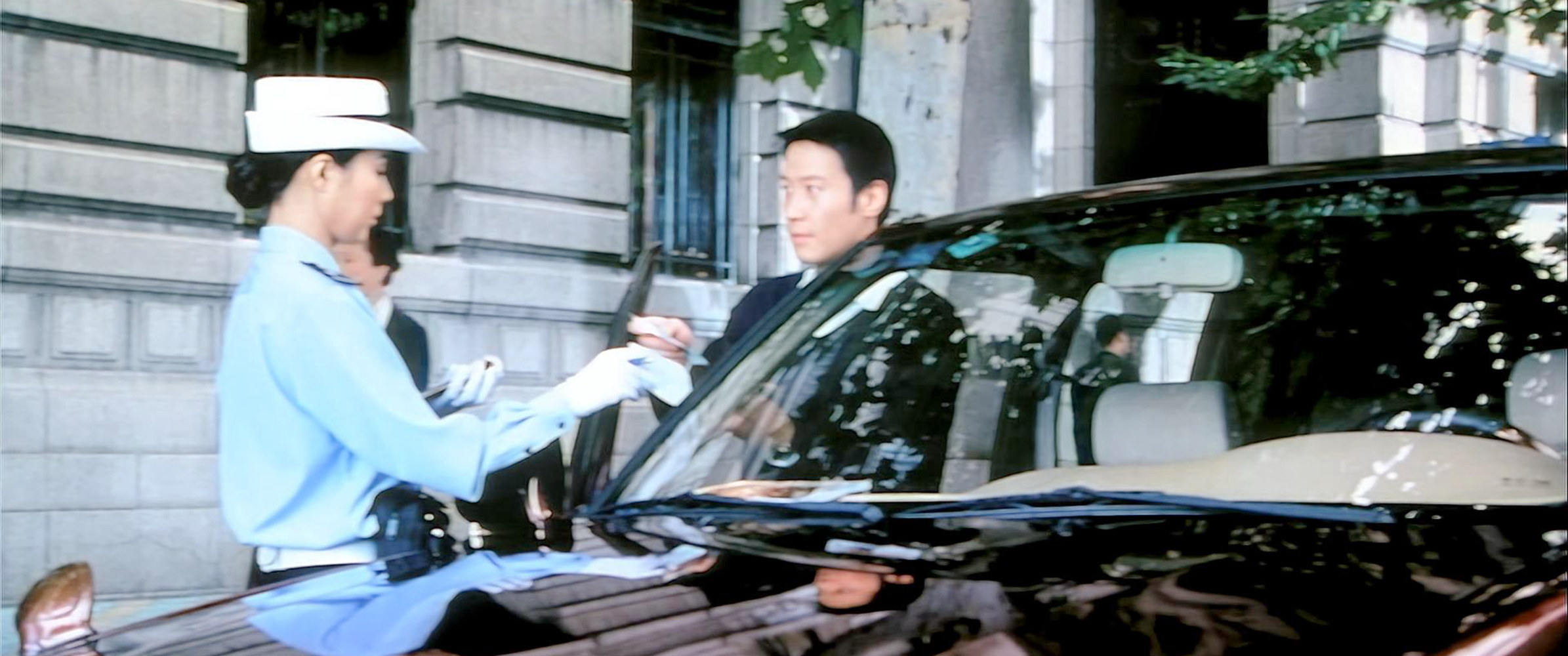 周谦出诊车被罚款