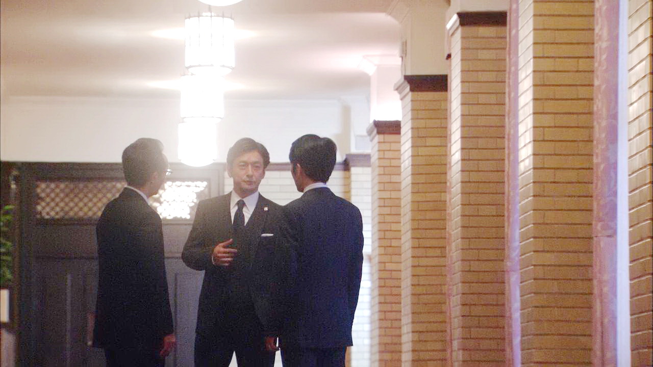 东京总行走廊与会议厅