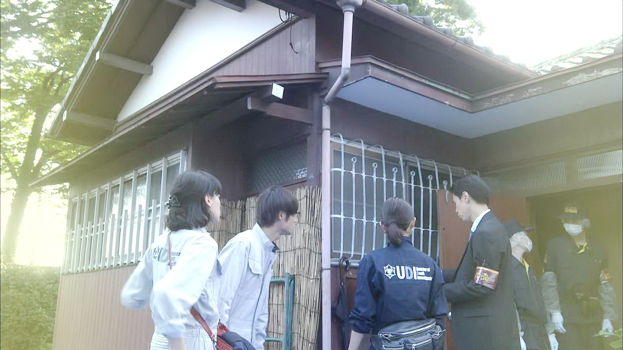 集体煤气中毒的佐藤家