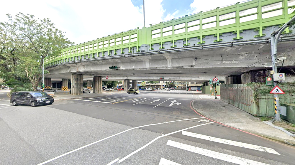 泰顺街和辛亥路一段交叉口