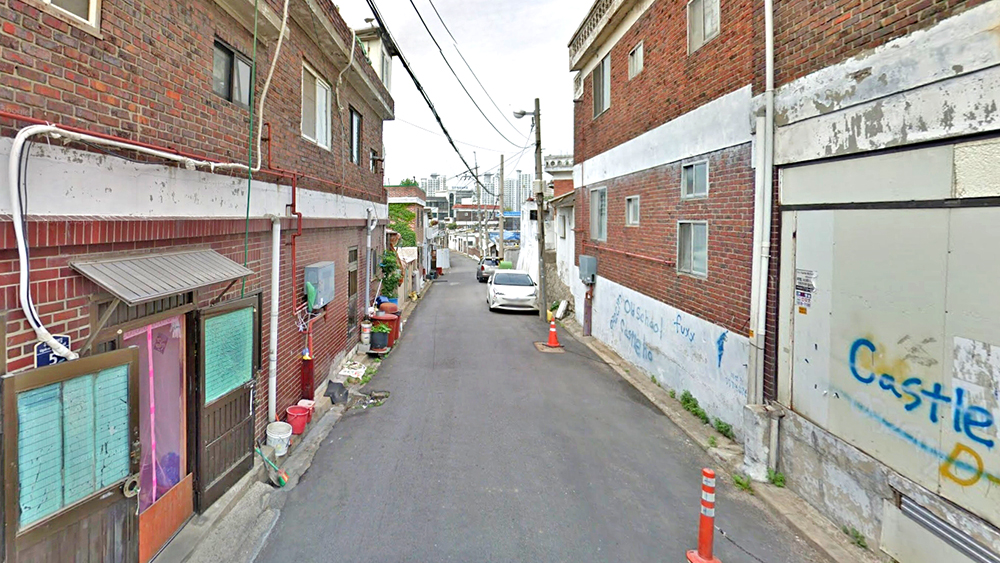牛角路147号街