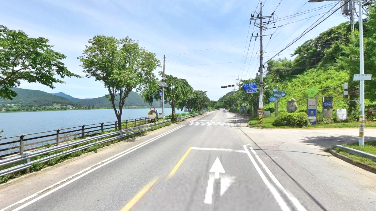 北汉江路与谷龙津街交叉口