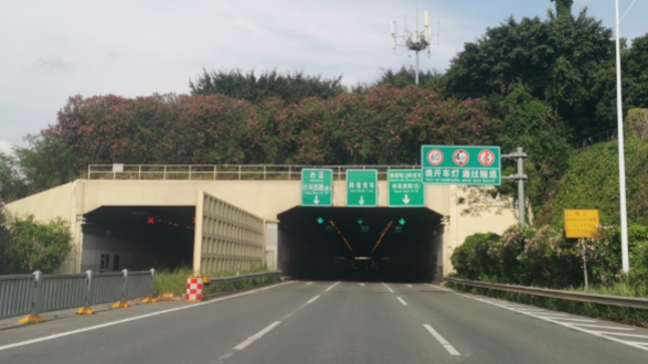 东滨隧道